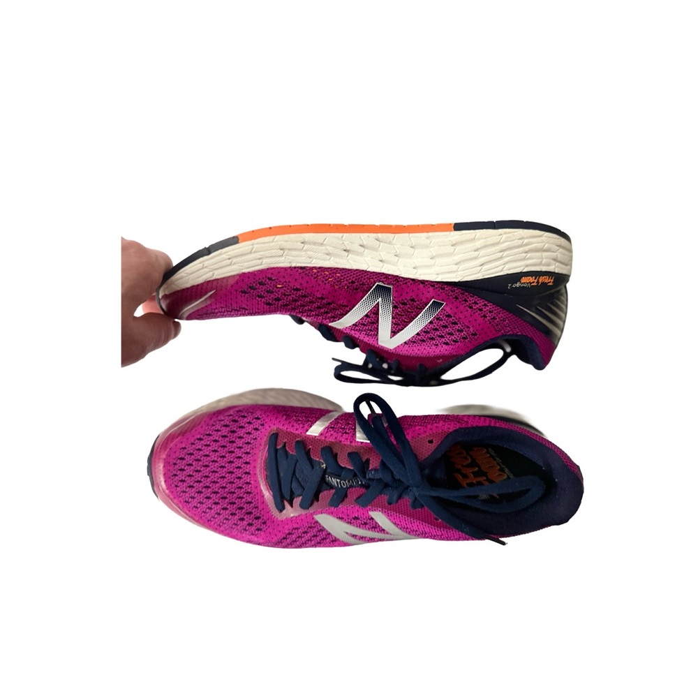 NEW BALANCE Pink Magenta & Navy Knit Running Shoes size 9.5 - Picture 7 of 11